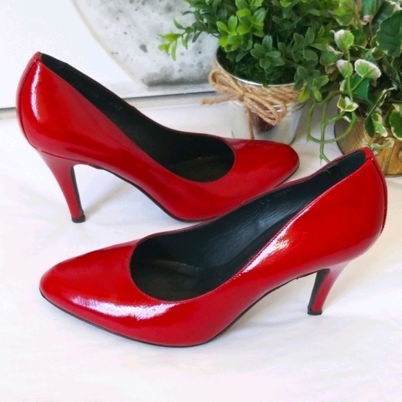 ⚘Couture Donald J Pliner Red Leather Pumps - Picture 6 of 8